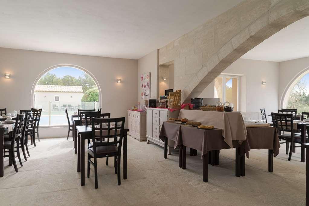Val Baussenc, The Originals Relais Hotel Maussane les Alpilles Fasilitas foto