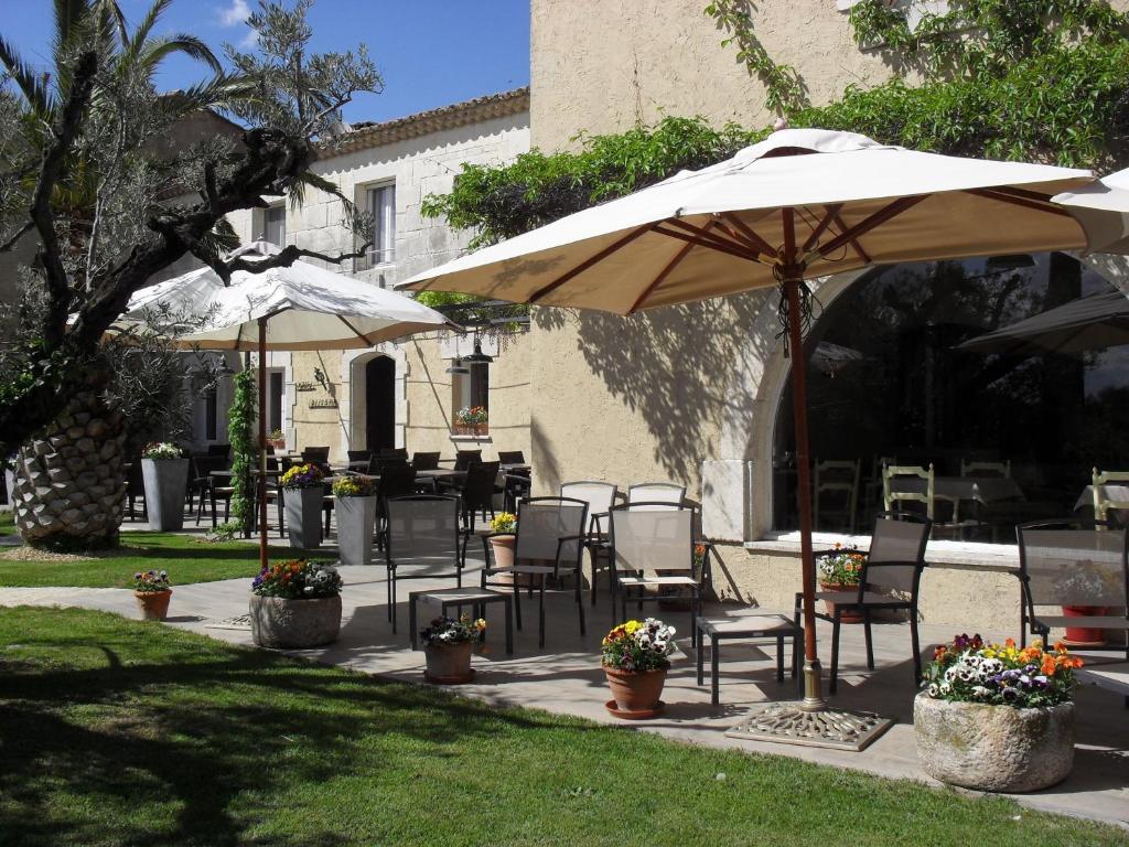 Val Baussenc, The Originals Relais Hotel Maussane les Alpilles Bagian luar foto