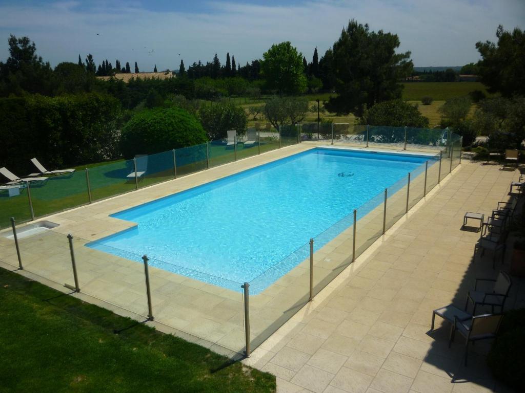 Val Baussenc, The Originals Relais Hotel Maussane les Alpilles Bagian luar foto