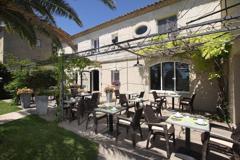 Val Baussenc, The Originals Relais Hotel Maussane les Alpilles Bagian luar foto