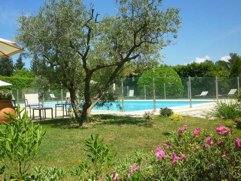 Val Baussenc, The Originals Relais Hotel Maussane les Alpilles Bagian luar foto